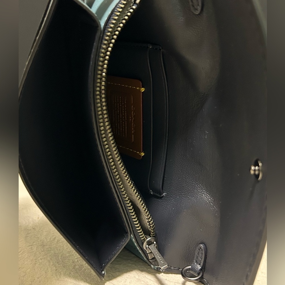 COACH 1941 Glovetanned Leather Clutch/Wristlet/Crossbody Bag in River Blue - Picture 10 of 12